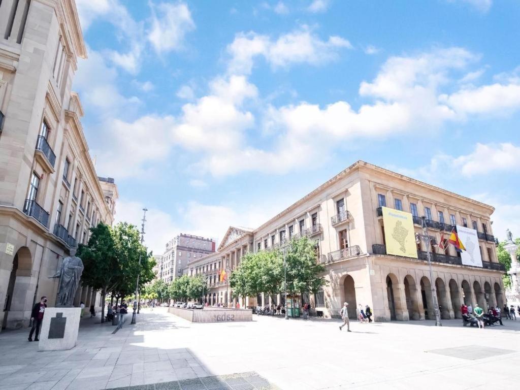 Apartamento Mercaderes Pampeluna Zewnętrze zdjęcie